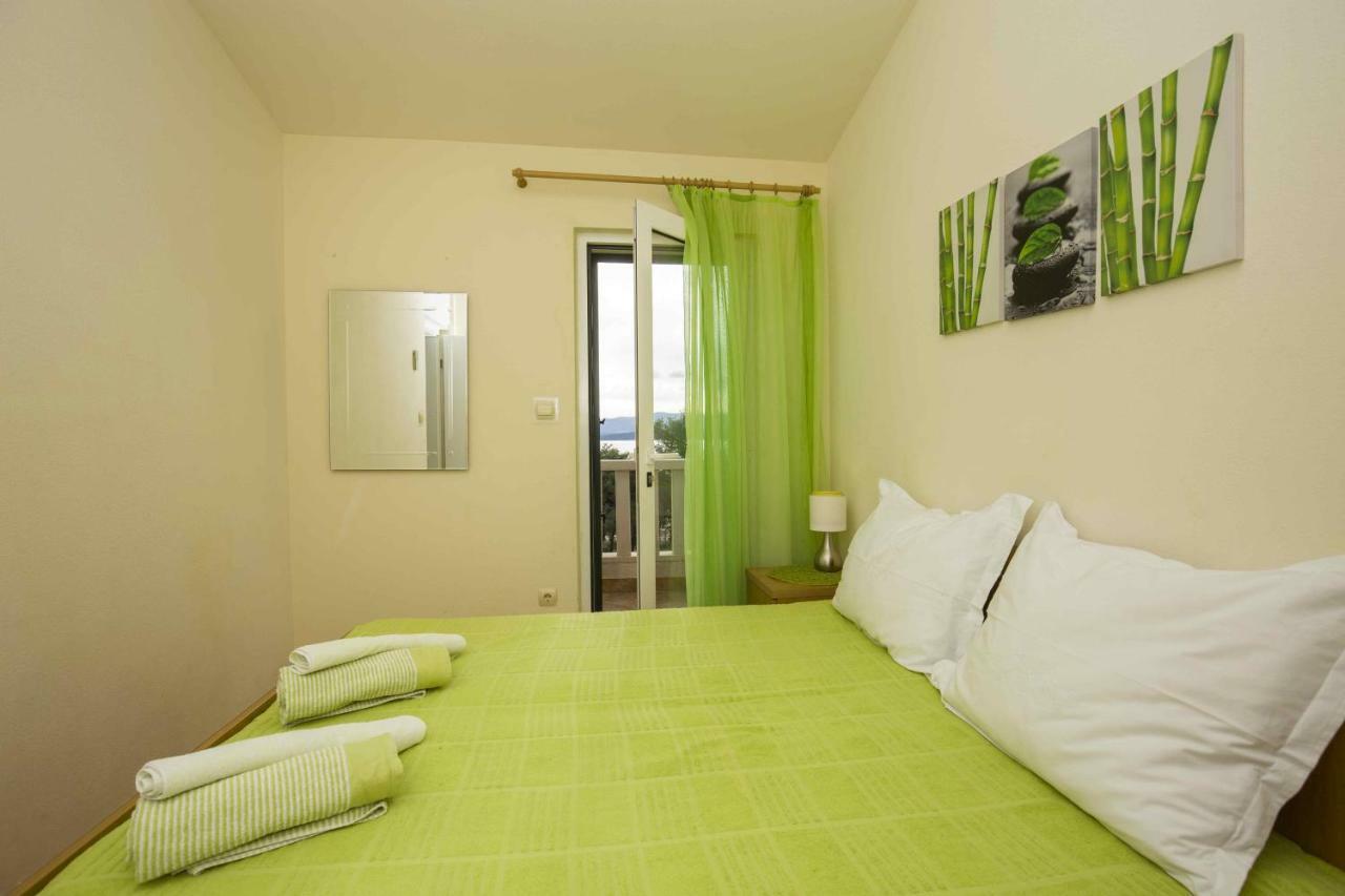 Apartmani Sani Бол Екстер'єр фото
